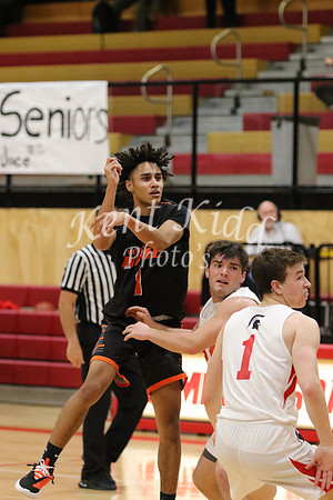 007-2-4-21 Mt. Home vs Minico0104